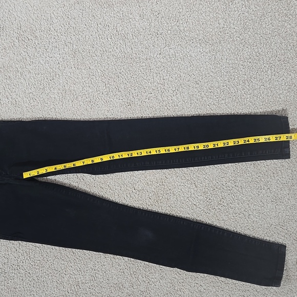 Joe's Jeans Flawless The Icon Skinny Mid-Rise Black Jeans - Picture 9 of 14